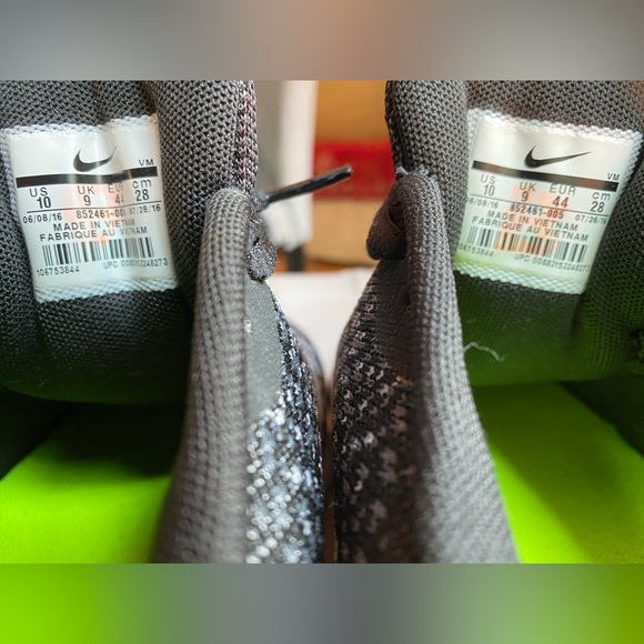 Nike Air Max Sequent 2 Black White US Men's 10 - Picture 2 of 10